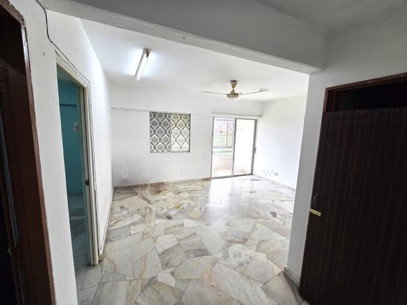 Apartment for Sale at Taman Batu Permai - Coee Siew - Living Room - PropertyGuru.com.my