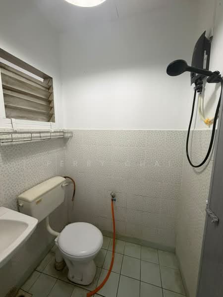 Apartment for Rent at Permai Apartment - Perry Chai - Bathroom - PropertyGuru.com.my