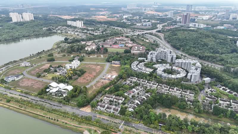Tanah Komersial untuk Dijual di Perdana Lakeview East (Cyberjaya) - Hazwan Hilmi - Exterior - PropertyGuru.com.my