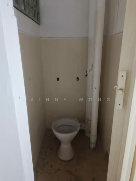 Rumah Flat untuk Dijual di Green Garden - Rainny Wong - Bathroom - PropertyGuru.com.my