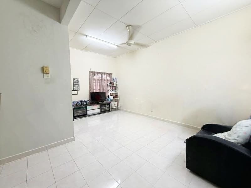 2-storey Terraced House for Sale in Seksyen 7 (Shah Alam) - Tengku Zairi - PropertyGuru.com.my