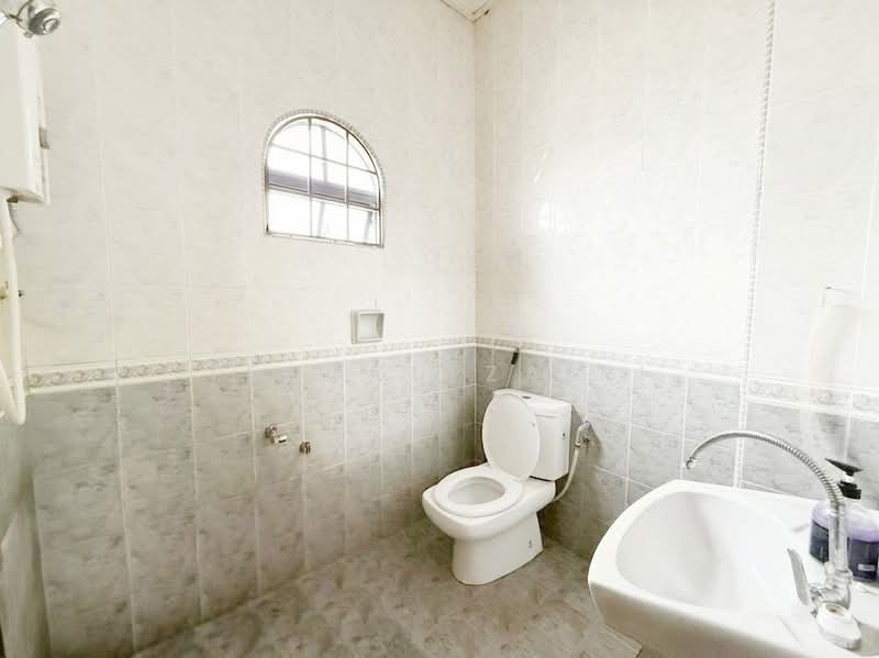 2-storey Terraced House for Sale in Seksyen 7 (Shah Alam) - Tengku Zairi - PropertyGuru.com.my