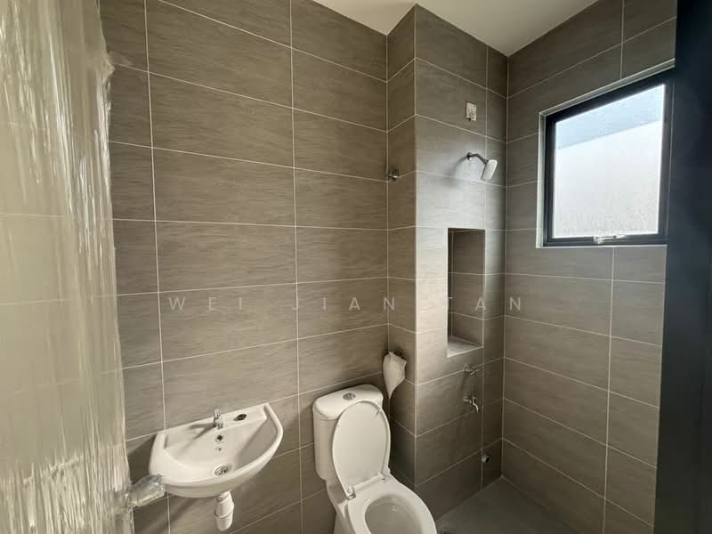 2-storey Terraced House for Sale in Iskandar Puteri (Nusajaya) (Johor) - Wei Jian Tan - Bathroom - PropertyGuru.com.my