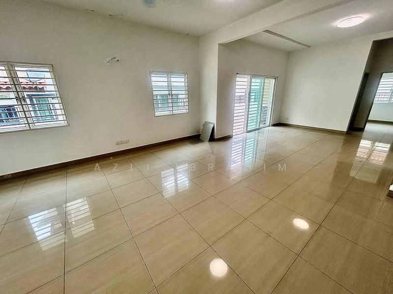 Rumah Berkembar untuk Dijual di Gombak (Selangor) - Azli Ibrahim - Living Room - PropertyGuru.com.my