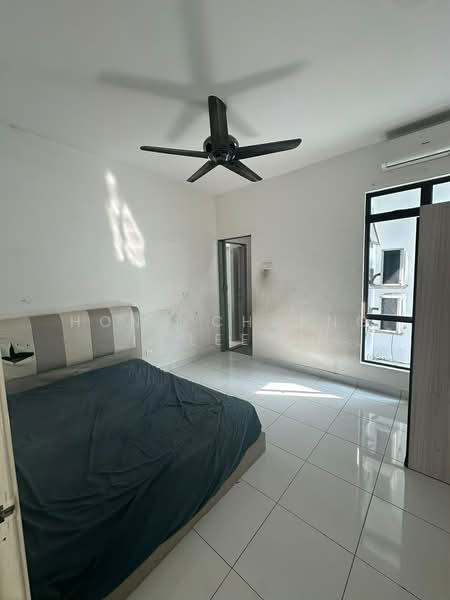 Rumah Teres 2 Tingkat untuk Disewa di Johor Bahru (Johor) - Hong Charng Lee - Bedroom - PropertyGuru.com.my