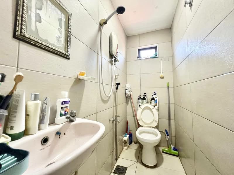 Rumah Teres 2 Tingkat untuk Dijual di Kampung Tasik Tambahan (Ampang) - Aqillah Razali - PropertyGuru.com.my