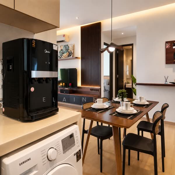 Condominium for Sale at Bay Point @ Country Garden Danga Bay - Elaine Ng - Dining Room - PropertyGuru.com.my