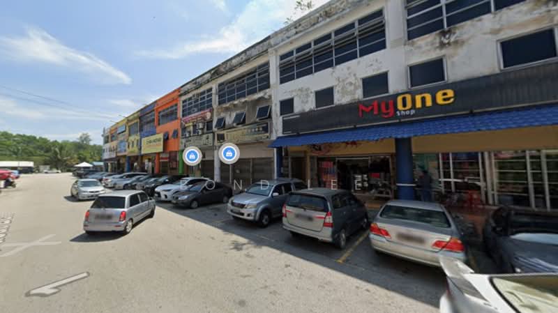 Shop for Sale in Bandar Country Homes (Rawang) - Bond Lee - Exterior - PropertyGuru.com.my