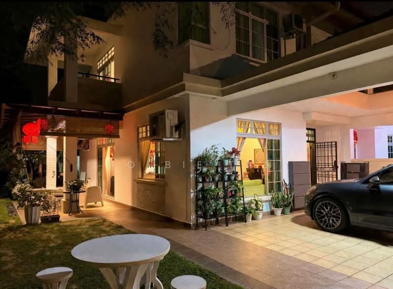 Semi-Detached House for Sale in Taman Pelangi Indah (Ulu Tiram) - Robbie Tan - Exterior - PropertyGuru.com.my