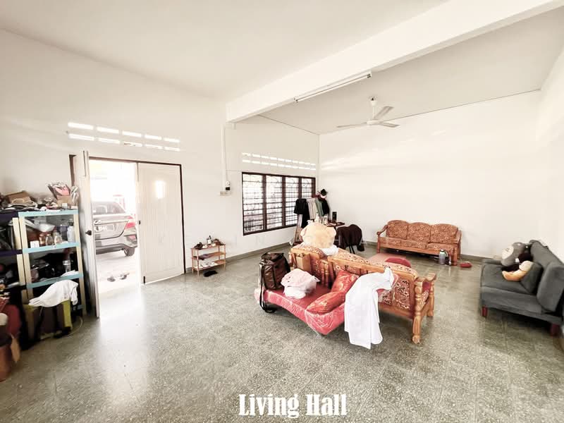Rumah Berkembar untuk Dijual di Kampar (Perak) - Kevin Chai - Living Room - PropertyGuru.com.my