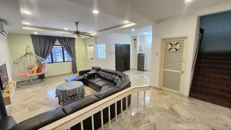 Semi-Detached House for Sale in Ipoh (Perak) - Lee Muzi - Living Room - PropertyGuru.com.my