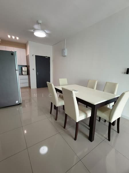Servis Apartment untuk Disewa di One 49 Residence - Nick Low - Dining Room - PropertyGuru.com.my