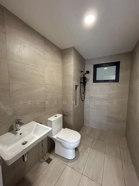 Kondominium untuk Dijual di Skyline KL - Jackson Looi - Bathroom - PropertyGuru.com.my