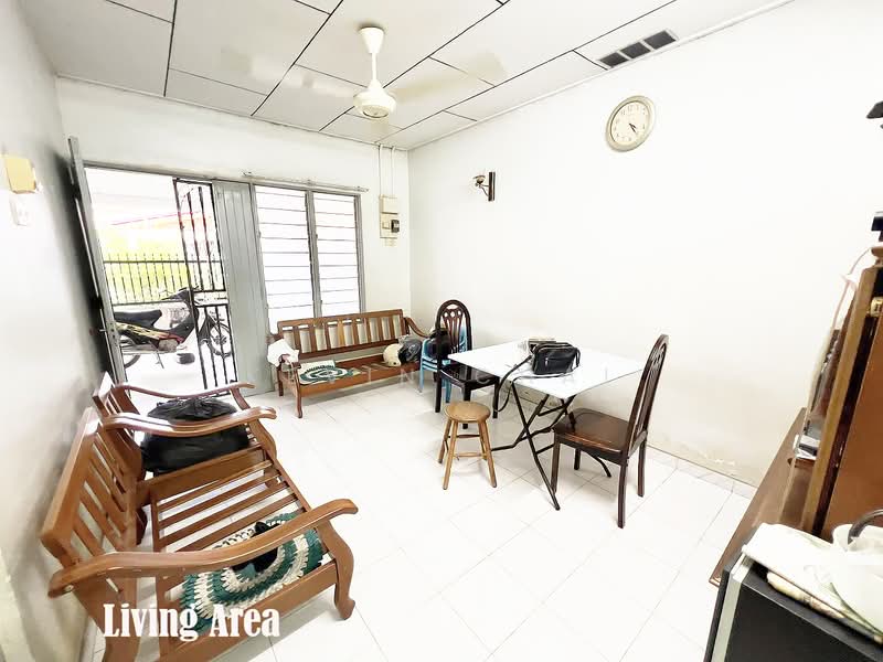 Rumah Berkembar untuk Dijual di Kampar (Perak) - Kevin Chai - Living Room - PropertyGuru.com.my