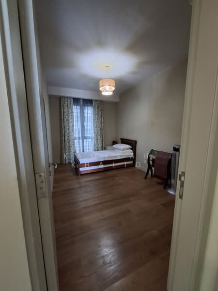 Service Residence for Sale at Serviced Residence @ KL Trillion - Kamisah Khalid - Bedroom - PropertyGuru.com.my