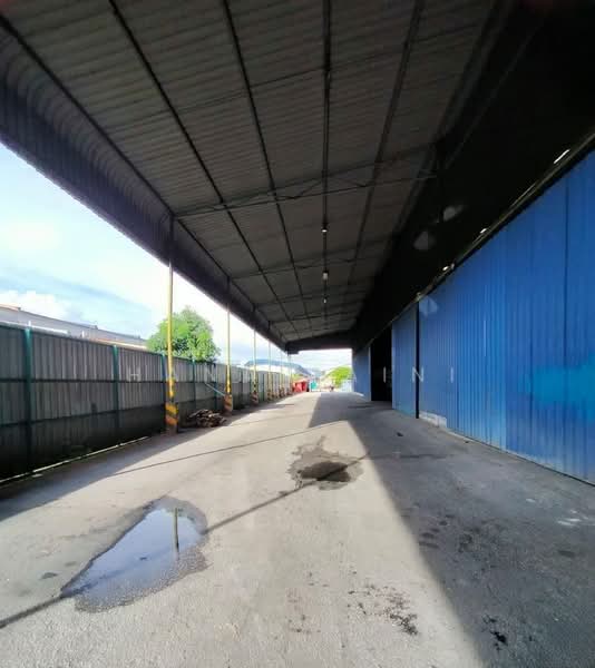 Warehouse for Rent in Off Jalan Meru (Klang) - Hana Zaini - Exterior - PropertyGuru.com.my