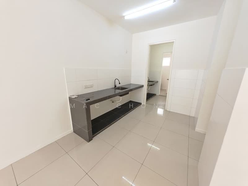 3-storey Terraced House for Sale in Kajang (Selangor) - Mac Chong - Kitchen - PropertyGuru.com.my