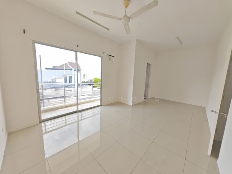 3-storey Terraced House for Sale in Kajang (Selangor) - Mac Chong - Living Room - PropertyGuru.com.my