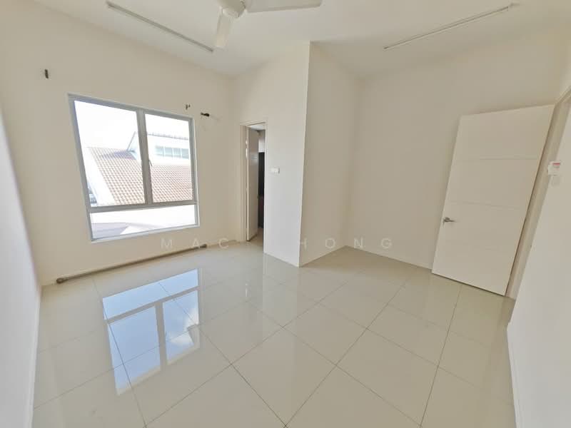 3-storey Terraced House for Sale in Kajang (Selangor) - Mac Chong - Interior - PropertyGuru.com.my