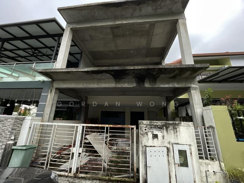 Terraced House for Sale in Ijok (Selangor) - Gordan Wong - Exterior - PropertyGuru.com.my