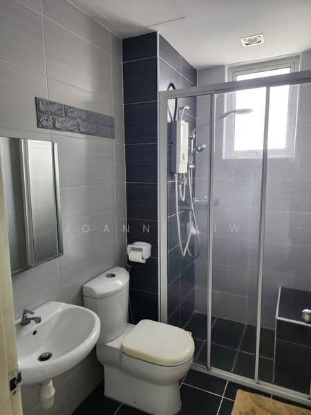 Kondominium untuk Disewa di Reflections Condominium - Joanne Liw - PropertyGuru.com.my