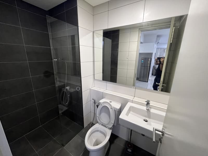 Servis Apartment untuk Disewa di Paloma @ Tropicana Metropark - Yong Jin - Bathroom - PropertyGuru.com.my