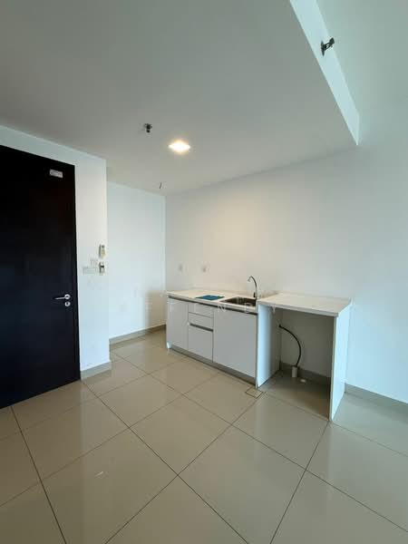 Service Residence for Rent at Trefoil @ Setia City - Nazrin Affendy - Kitchen - PropertyGuru.com.my