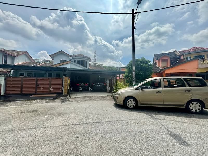 Rumah Teres 1.5 Tingkat untuk Dijual di Seksyen 28, Taman Alam Megah (Shah Alam) - Fauran Nawawi - PropertyGuru.com.my