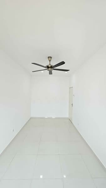 2-storey Terraced House for Sale in Bandar Kinrara Seksyen 5 (Bandar Kinrara) - Choo Pheng Chan - 2nd Bedroom - PropertyGuru.com.my