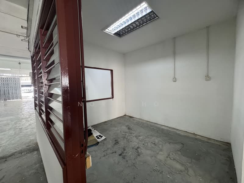 Kedai / Pejabat untuk Disewa di Salak South (Kuala Lumpur) - Noris Ho - Interior - PropertyGuru.com.my