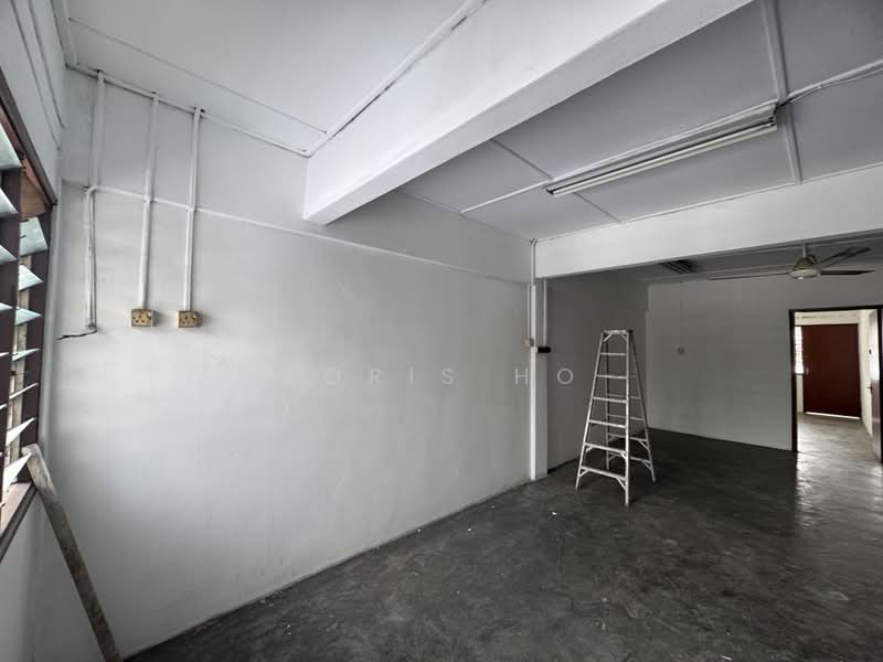Kedai / Pejabat untuk Disewa di Salak South (Kuala Lumpur) - Noris Ho - Interior - PropertyGuru.com.my