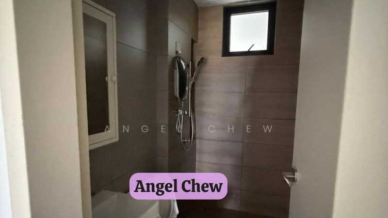 Apartment for Rent at Vivo Executive Apartment - Angel Chew - Bathroom - PropertyGuru.com.my
