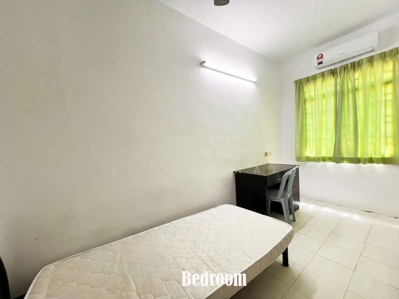 3-storey Terraced House for Sale in Kampar (Perak) - Kevin Chai - Bedroom - PropertyGuru.com.my