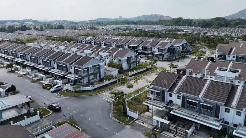 2-storey Terraced House for Sale in Alam Suria (Puncak Alam) - Gordan Wong - Exterior - PropertyGuru.com.my