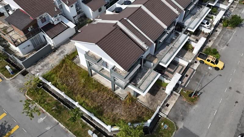 2-storey Terraced House for Sale in Alam Suria (Puncak Alam) - Gordan Wong - Exterior - PropertyGuru.com.my