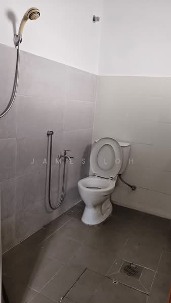 Terraced House for Rent in Usj 2 (Subang Jaya) - James Loh - Bathroom - PropertyGuru.com.my
