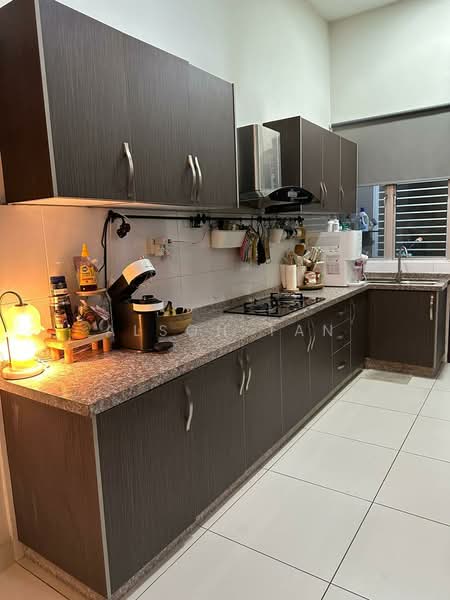 Rumah Teres 2 Tingkat untuk Disewa di Kota Bayuemas (Klang) - Alson Tan - Kitchen - PropertyGuru.com.my
