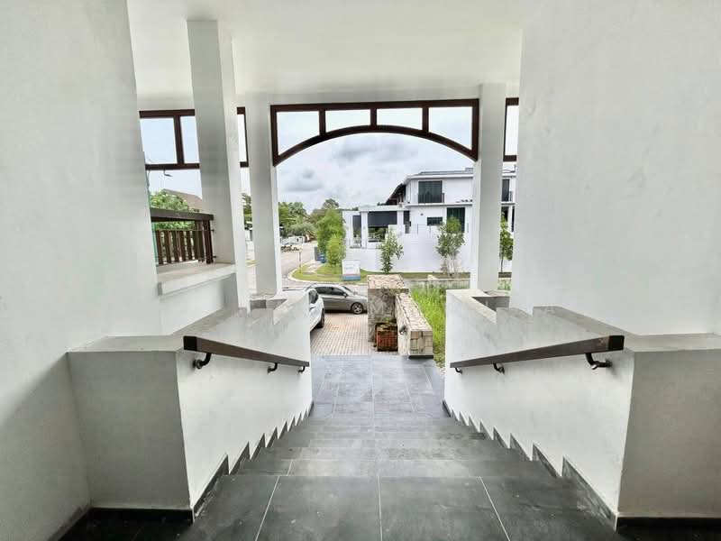 Bungalow for Sale in Bukit Jelutong (Shah Alam) - Najihah Mokhtar - PropertyGuru.com.my