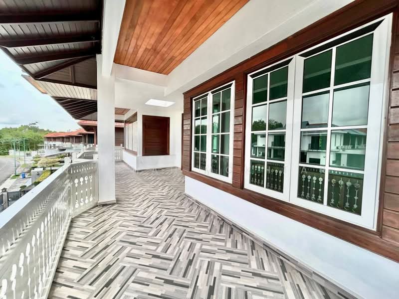 Bungalow for Sale in Bukit Jelutong (Shah Alam) - Najihah Mokhtar - PropertyGuru.com.my