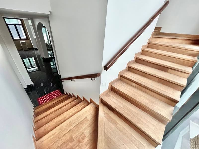 Bungalow for Sale in Bukit Jelutong (Shah Alam) - Najihah Mokhtar - PropertyGuru.com.my
