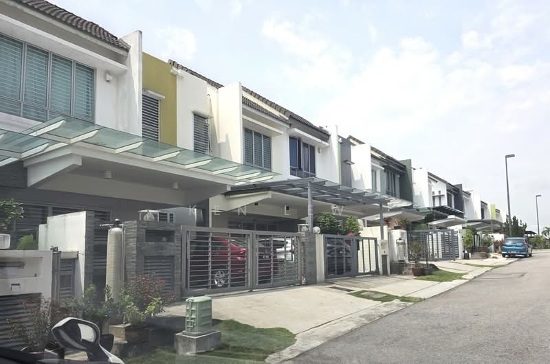 2.5-storey Terraced House for Sale in The Oasis (Cheras) - Ken Lew - Exterior - PropertyGuru.com.my