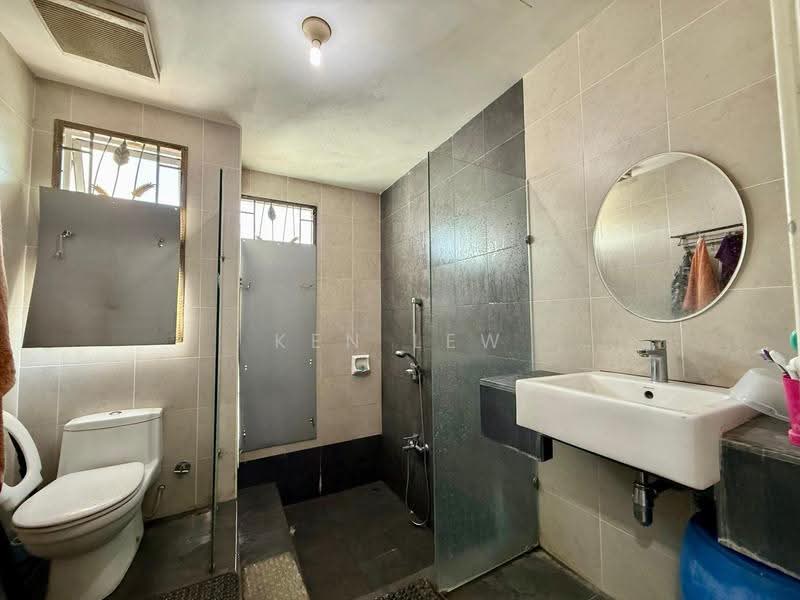 Rumah Teres 2.5-Tingkat untuk Dijual di The Oasis (Cheras) - Ken Lew - Bathroom - PropertyGuru.com.my