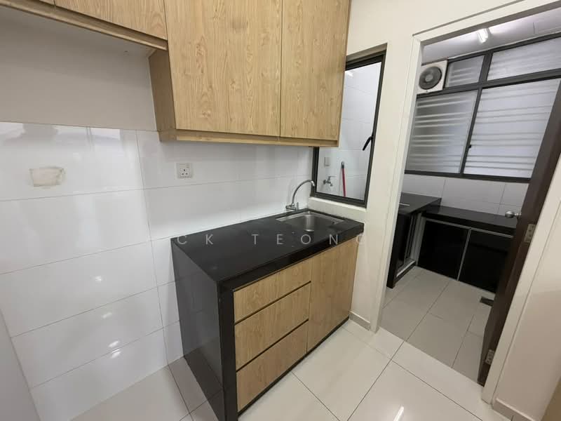 Condominium for Rent at Seasons Garden Residences - CK Teong - Kitchen - PropertyGuru.com.my