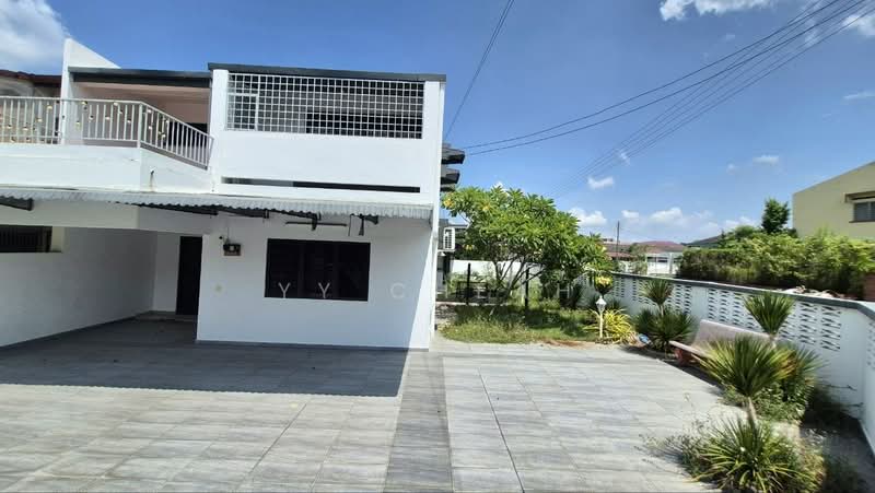 Rumah Berkembar untuk Dijual di New Pasir Puteh (Ipoh) - YY Cheah - Exterior - PropertyGuru.com.my