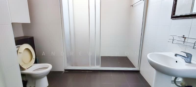 Semi-Detached House for Sale in Sungai Ara (Penang) - Andrew Chong - Bathroom - PropertyGuru.com.my