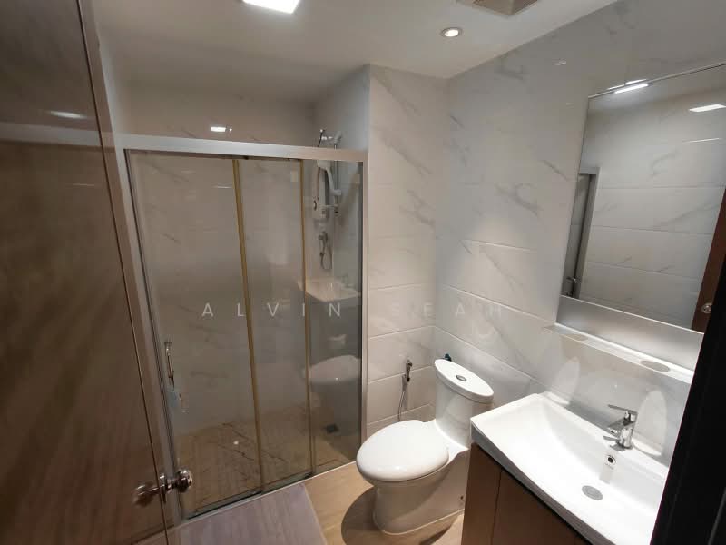 Apartment for Rent at Forest City - Alvin Seah - Bathroom - PropertyGuru.com.my