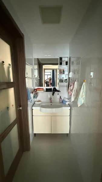 Pangsapuri untuk Dijual di Forest City - Alvin Seah - Bathroom - PropertyGuru.com.my