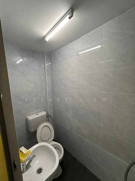 Rumah Teres 2-Tingkat untuk Dijual di Johor Bahru (Johor) - Albert Liew - Bathroom - PropertyGuru.com.my
