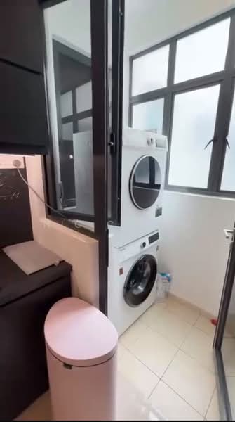Service Residence for Rent at United Point (Residensi Berpadu) - Nic Cheah - Balcony - PropertyGuru.com.my