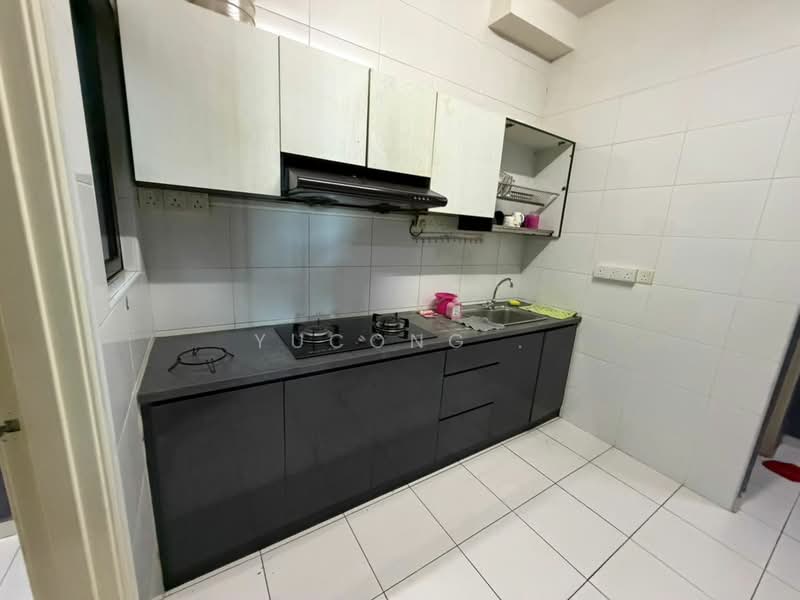 Service Residence for Sale at Sky Gardens Residences - Yucong . - Kitchen - PropertyGuru.com.my